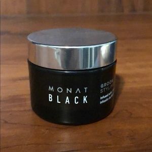 Monat Black Groom Styling Clay